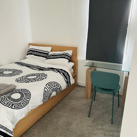 City Dreams Croydon Eksteriør bilde